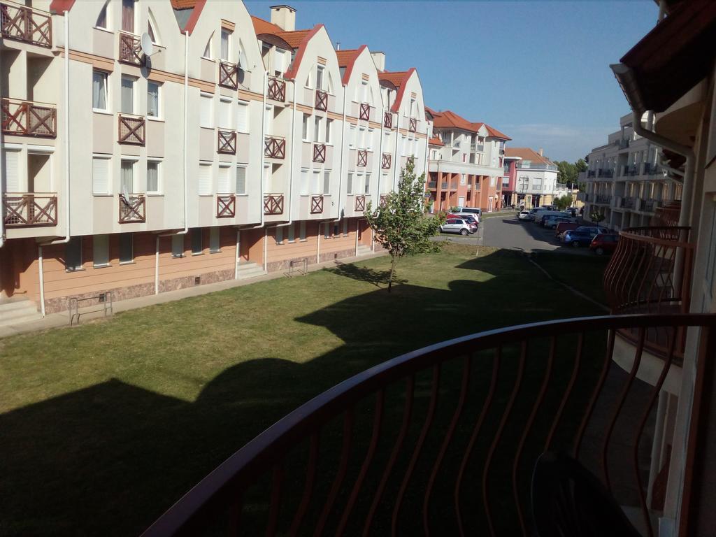 Gobe Apartman Daire Hajdúszoboszló Dış mekan fotoğraf